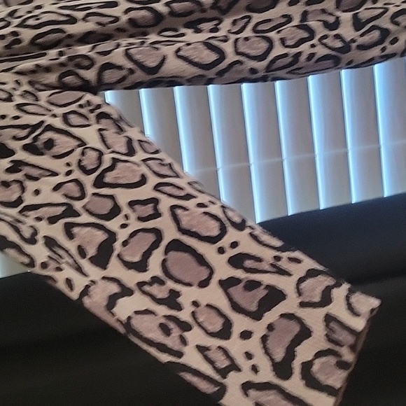 Lane Bryant Animal Print Cartigan - Picture 2 of 4